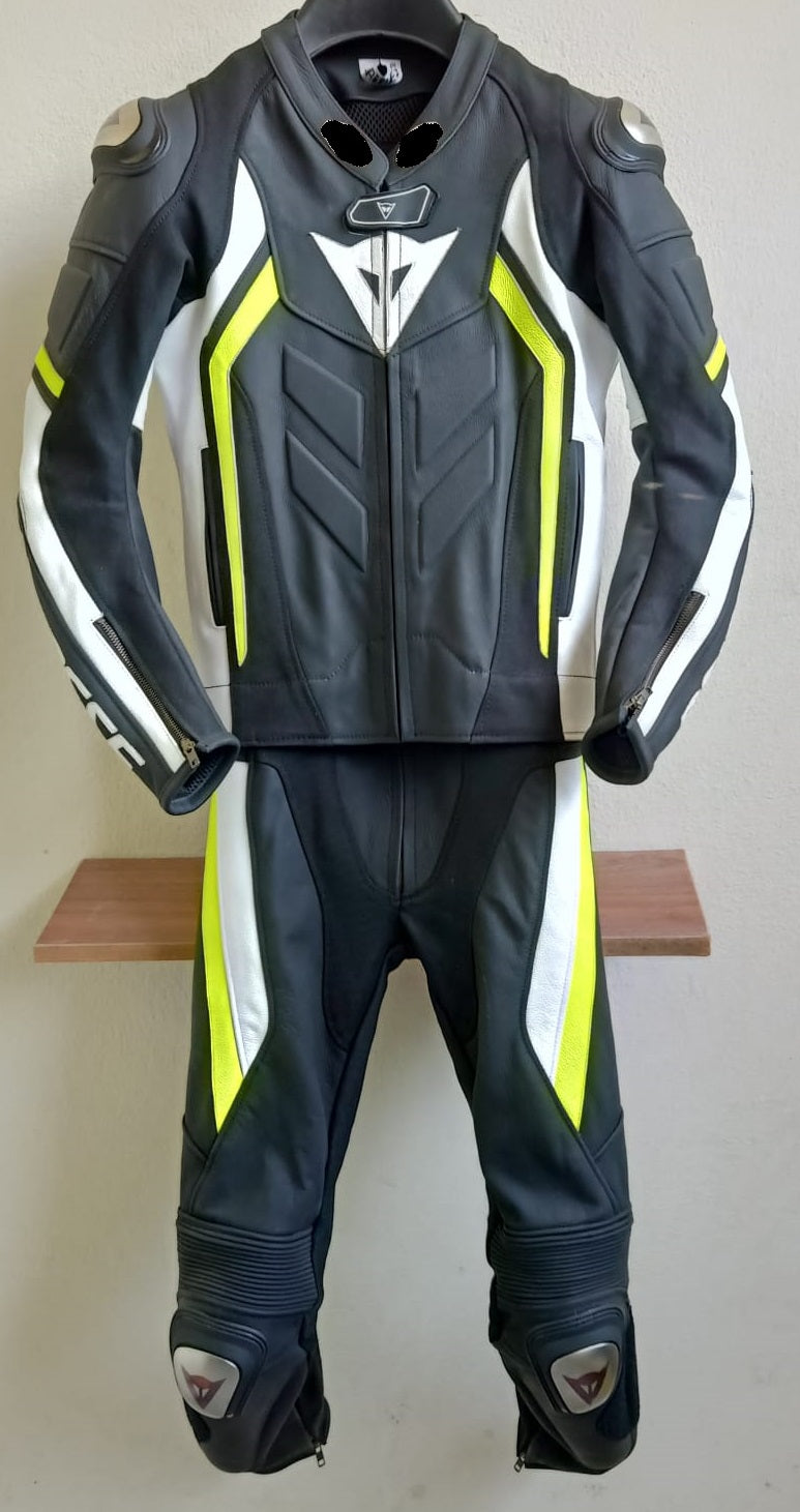 Custom Design Custom Fit Avro D2 Black White Neon-Yellow Unisex Motorcycle Leather Racing Suit Front Picture