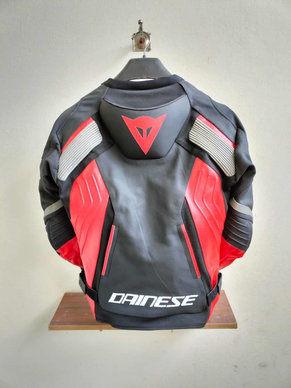 Red Black Super Speed C2 Motorcycle Motorbike Leather Racing Jacket Cowhide Leather Racing Jacket Back
